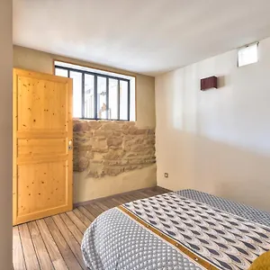 Appartement Le Cosy - Calme & Chaleureux - Bien Situe, Caluire-et-Cuire